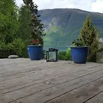 아파트 Olden By The Fjords Of Norway, Bjorkelund