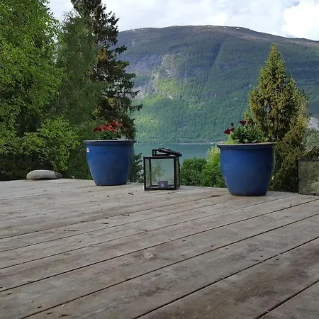 Apartament Olden By The Fjords Of Norway, Bjorkelund