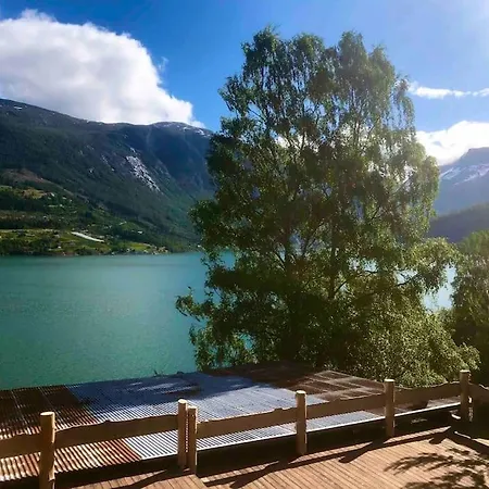 Olden By The Fjords Of Norway, Bjorkelund Apartament *