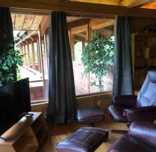 Olden By The Fjords Of Norway, Bjorkelund Apartmán Stryn