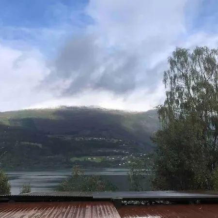 Olden By The Fjords Of Norway, Bjorkelund 아파트 *